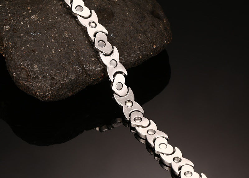 Titanium steel fashion women's bracelet