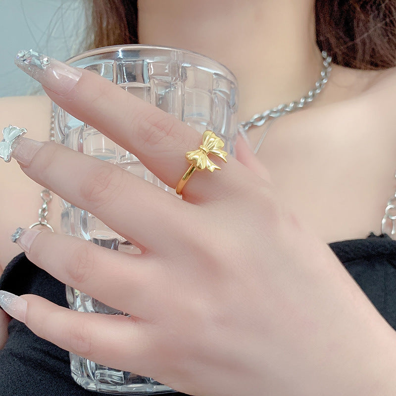 Bow Light Luxury Minority Design High-grade Gold Titanium Steel No Fading Ring For Women